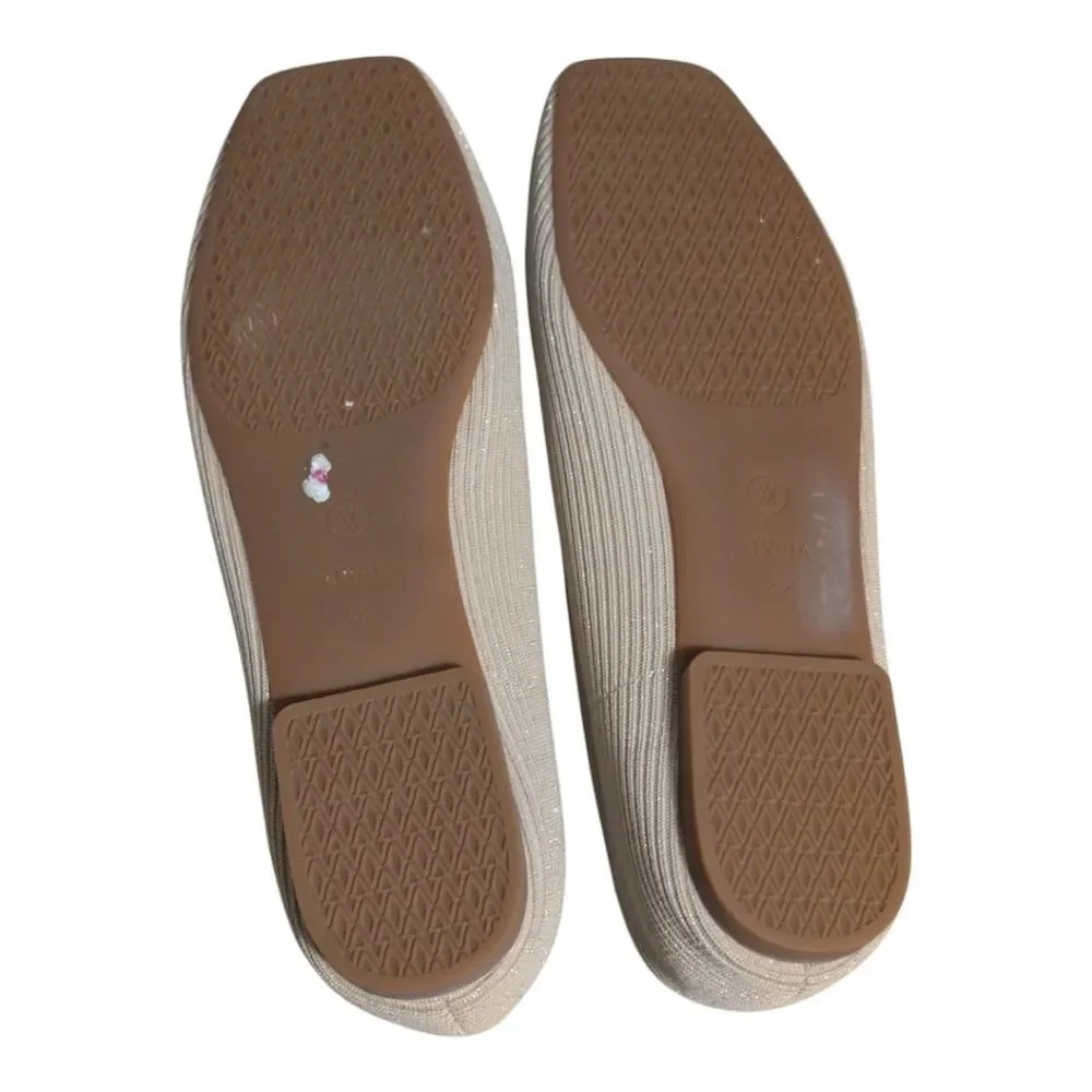Vivaia Margot Square-Toe V-Cut knit flat oatmilk color gold specs size size 42 /